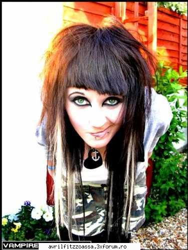 ^^^Pics with emo^^^ - 3 nu mai poOn dekt p`asta k trb sa fuck - About emo