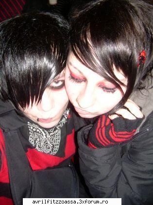 ^^^Pics with emo^^^ - *Freaky* - About emo