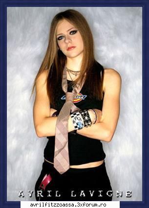 Poze cu Avril - *Freaky* - About Avril Lavigne